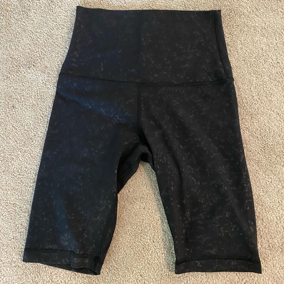 lululemon athletica Pants - Lululemon Align Super High Rise Short 10” Black Print